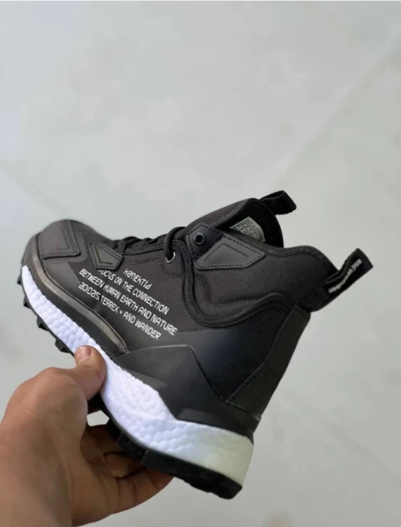 کتونی آدیداس ترکس ویتنامی وارداتی/سایز 40 الی 45/Adidas Terrex Free Hiker/ فروش عمده و تک