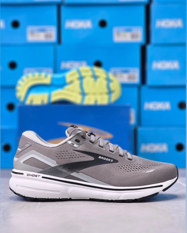 کتونی بروکس گاست 15ویتنامی وارداتی/Brooks Ghost 15/سایز 40 الی 45/فروش عمده و تک