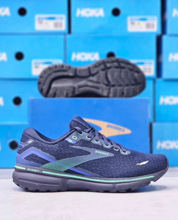 کتونی بروکس گاست 15ویتنامی وارداتی/Brooks Ghost 15/سایز 40 الی 45/فروش عمده و تک