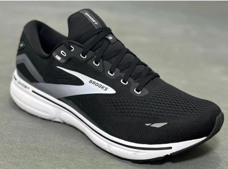 کتونی بروکس گاست 15ویتنامی وارداتی/Brooks Ghost 15/سایز 40 الی 45/فروش عمده و تک