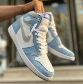 کتونی ویتنامی نایک ایر جردن 1 هایپر رویال/سایز 38 الی 45/Nike Air Jordan 1 Retro High Hyper Royal/ فروش عمده و تک