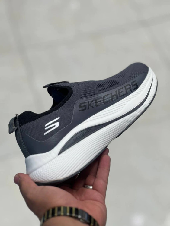 کفش طبی اسکیچرز ویتنامی وارداتی/سایز 37 الی 40/Skechers Go Walk Max Cushioning/ فروش عمده و تک