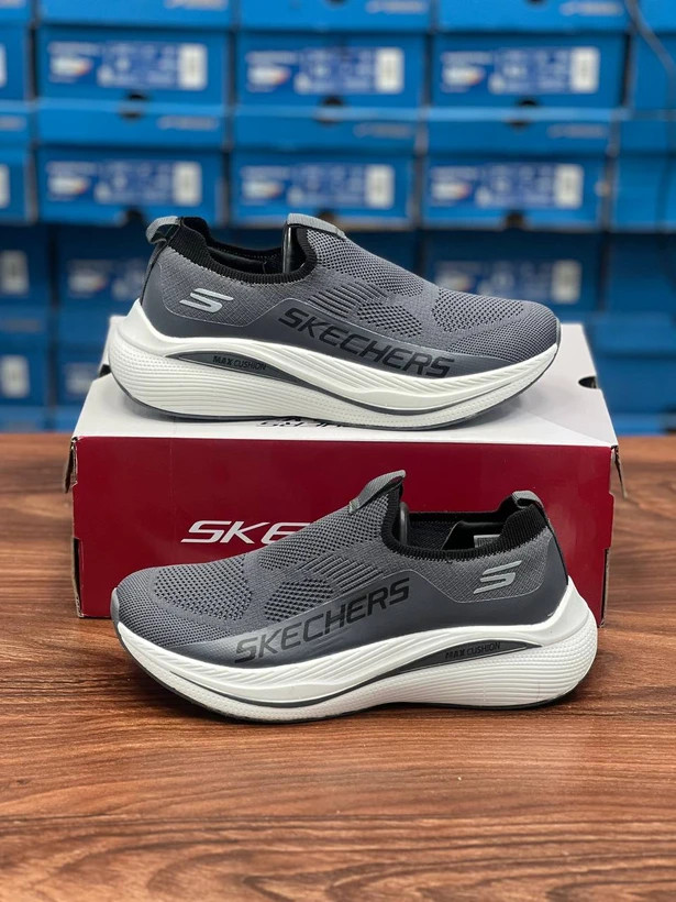 کفش طبی اسکیچرز ویتنامی وارداتی/سایز 37 الی 40/Skechers Go Walk Max Cushioning/ فروش عمده و تک
