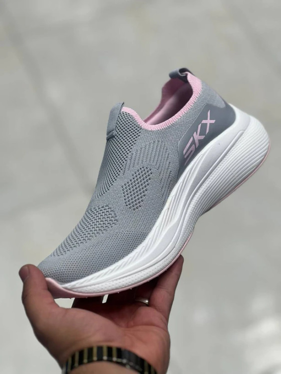 کفش طبی اسکیچرز ویتنامی وارداتی/سایز 37 الی 40/Skechers Go Walk Max Cushioning/ فروش عمده و تک