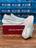 کفش طبی اسکیچرز ویتنامی وارداتی/سایز 37 الی 40/Skechers Go Walk Max Cushioning/ فروش عمده و تک