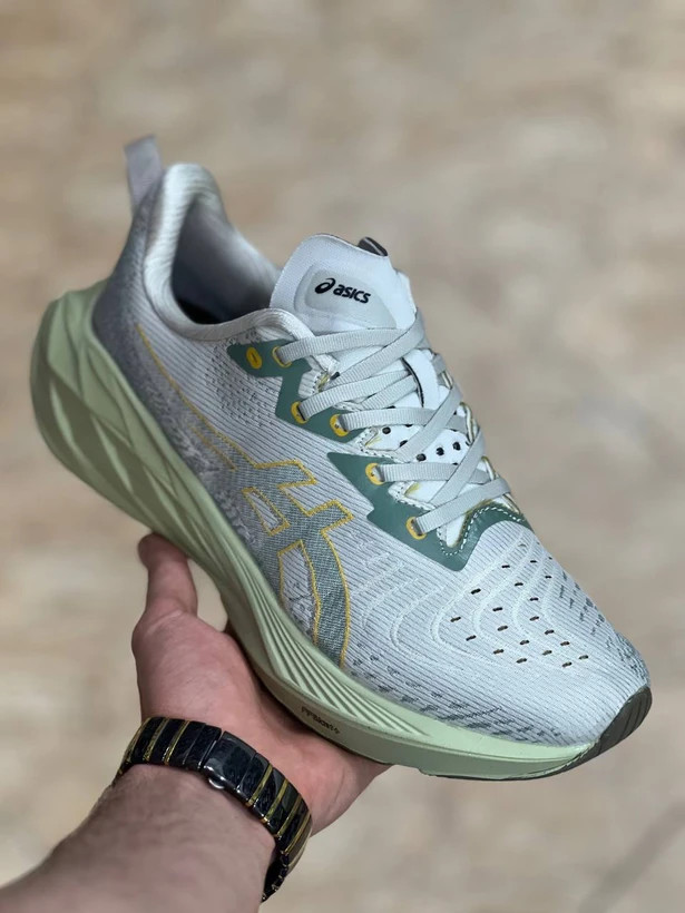 کتونی اسیکس نوا بلاست 4 ویتنامی وارداتی/سایز 40 الی 45/Asics Nova Blast 4/فروش عمده و تک