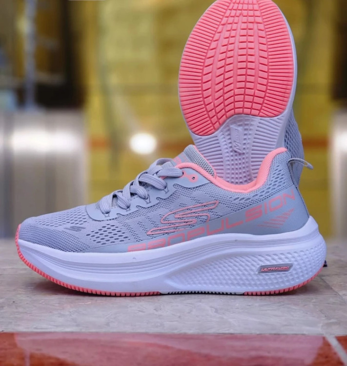 کفش طبی و ضدآب اسکیچرز ویتنامی وارداتی/سایز 37 الی 40/Skechers Max Cushioning Terminus/فروش عمده و تک