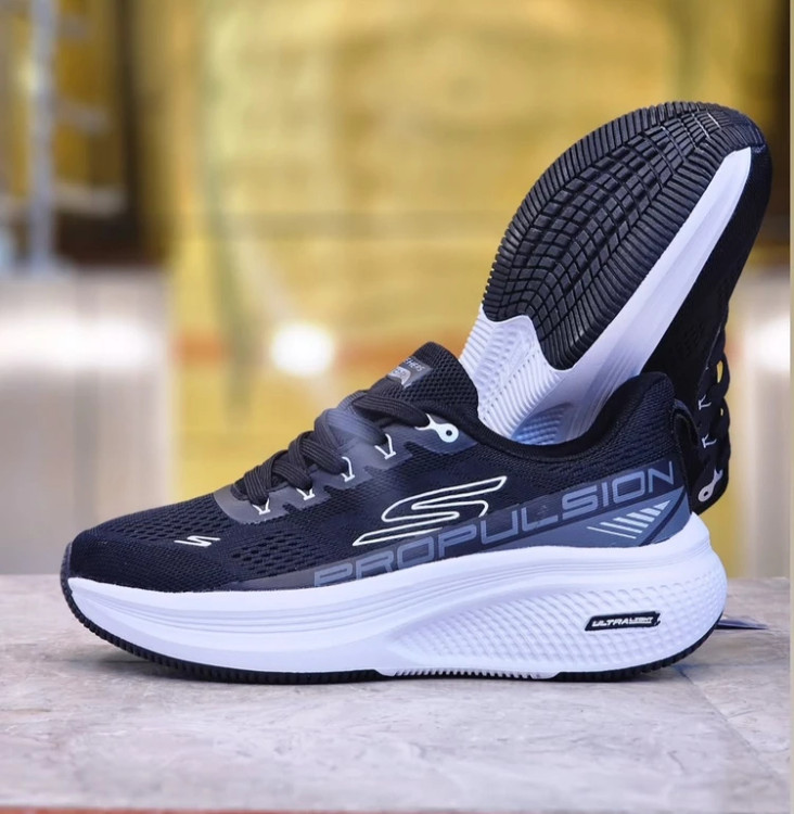 کفش طبی و ضدآب اسکیچرز ویتنامی وارداتی/سایز 37 الی 40/Skechers Max Cushioning Terminus/فروش عمده و تک