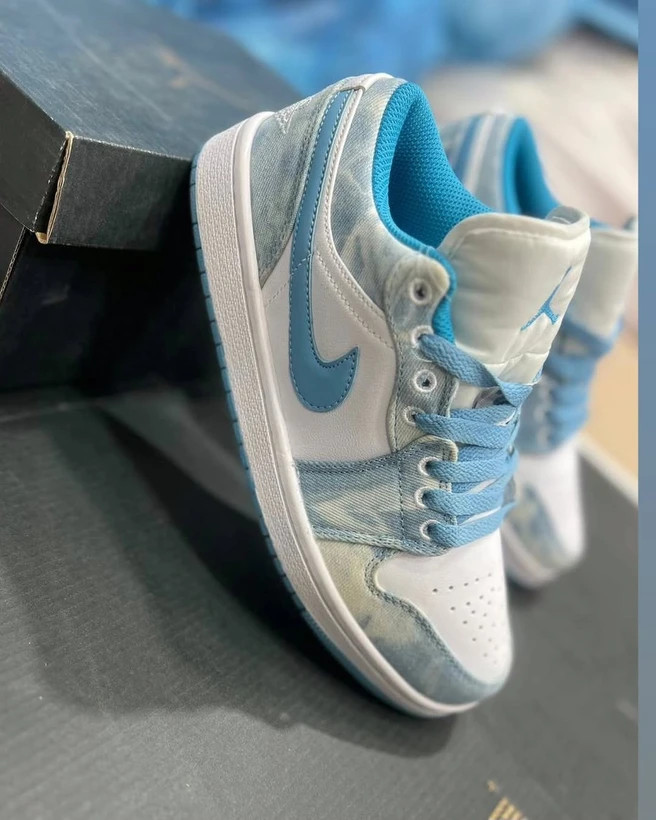 کتونی ویتنامی نایک ایر جردن 1/سایز 38 الی 45/Nike Air Jordan 1/ فروش عمده و تک