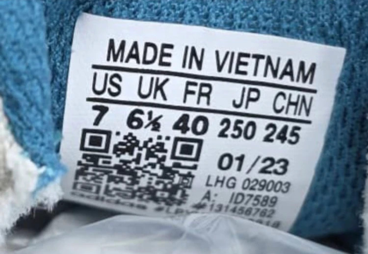 کتونی ادیداس تورشن سوپر ویتنامی/سایز ۴۰ الی ۴۵ / رنگ بندی زیبا/Adidas Torsion Super