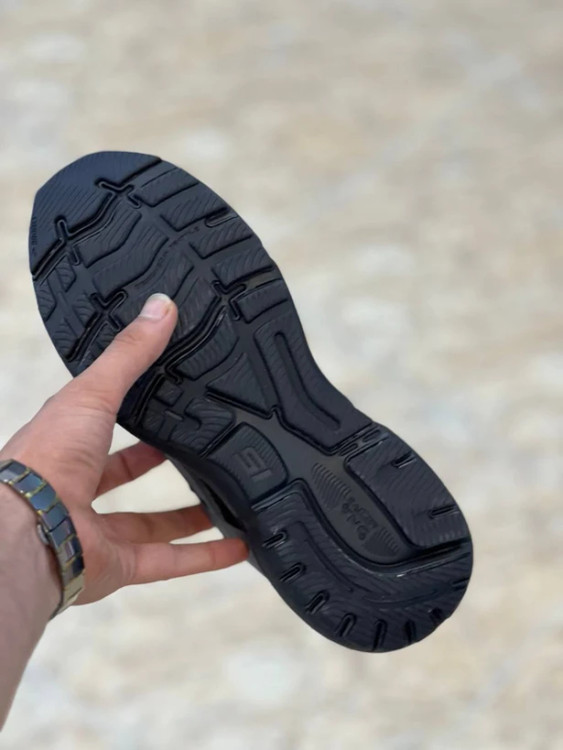 کتونی بروکس گاست 15 ویتنامی وارداتی/Brooks Ghost 15/سایز 40 الی 45/فروش عمده و تک