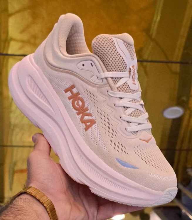 کتونی رانینگ هوکا باندی 9 ویتنامی وارداتی/سایز 36 تا 45/Hoka Bondi 9/فروش عمده و تک