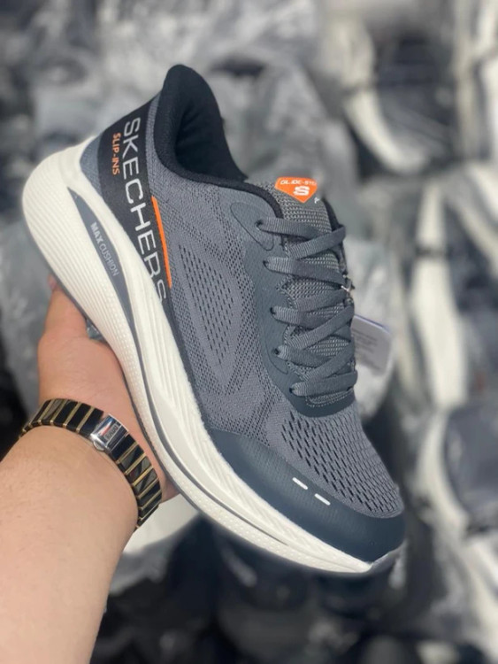 کتونی اسکیچرز ویتنامی وارداتی/سایز ۴۰ تا ۴۵/Skechers Slip-ins Max Cushioning/فروش عمده و تک