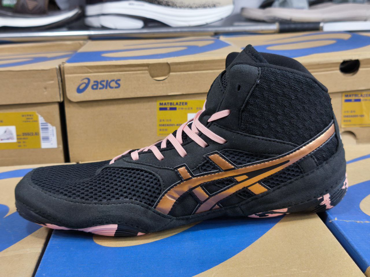 کتونی کشتی آسیکس مدل Matblazer – ویتنامی مسترکوالیتی | ASICS Matblazer Wrestling Shoes
