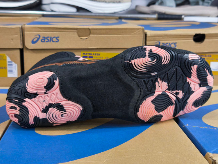 کتونی کشتی آسیکس مدل Matblazer – ویتنامی مسترکوالیتی | ASICS Matblazer Wrestling Shoes