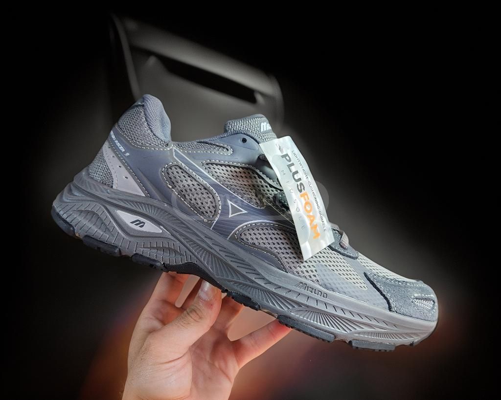 کتونی میزانو ریسر اس ویتنامی وارداتی/Mizuno Racer S/سایز 40 الی 45/ فروش عمده و تک