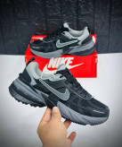 کتونی نایک وی تو کی ویتنامی وارداتی/سایز 40 الی 45/ست زنانه و مردانه/Nike V2k Run/ فروش عمده و تک