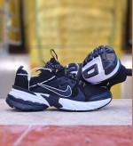 کتونی نایک وی تو کی ویتنامی وارداتی/سایز 40 الی 45/ست زنانه و مردانه/Nike V2k Run/ فروش عمده و تک