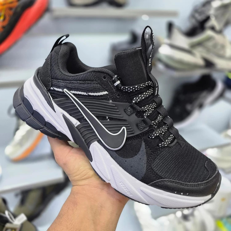 کتونی نایک وی تو کی ویتنامی وارداتی/سایز 40 الی 45/ست زنانه و مردانه/Nike V2k Run/ فروش عمده و تک