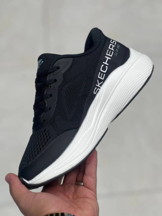 کتونی اسکیچرز ویتنامی وارداتی/سایز 37 تا 40/Skechers Slip-ins Max Cushioning/فروش عمده و تک
