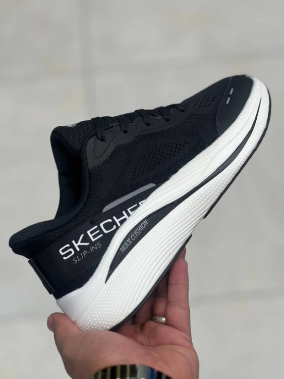 کتونی اسکیچرز ویتنامی وارداتی/سایز 37 تا 40/Skechers Slip-ins Max Cushioning/فروش عمده و تک