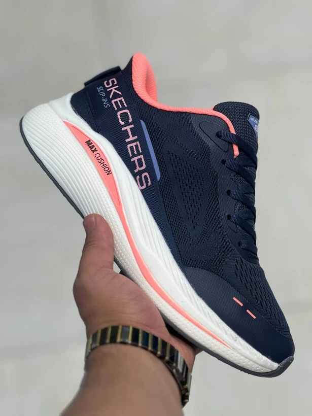کتونی اسکیچرز ویتنامی وارداتی/سایز 37 تا 40/Skechers Slip-ins Max Cushioning/فروش عمده و تک