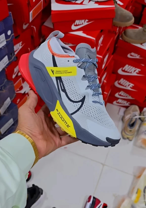کتونی نایک زوم رانینگ ویتنامی وارداتی/Nike Zoom/سایز 40 تا 45/فروش عمده و تک