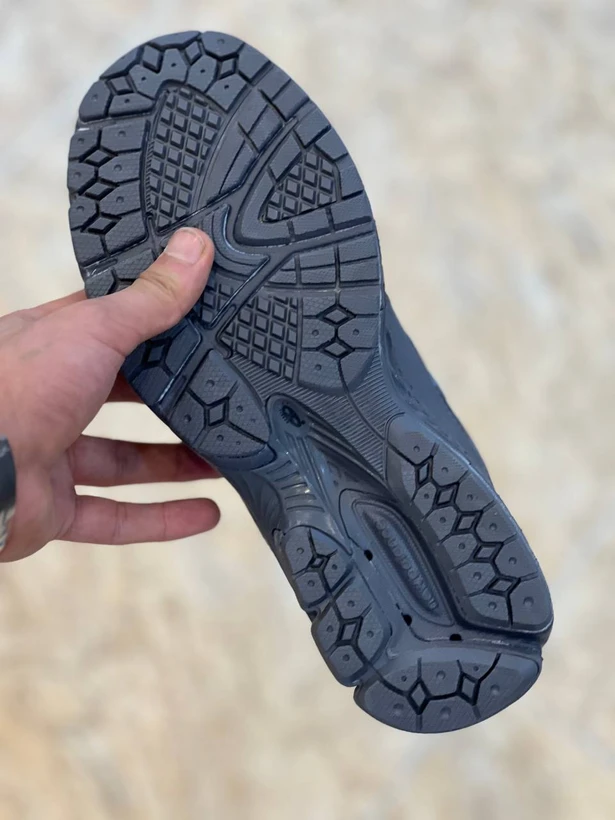 کتونی نیوبالانس 1906R ویتنامی/سایز 40 الی 45/New balance 1906R/فروش عمده و تک