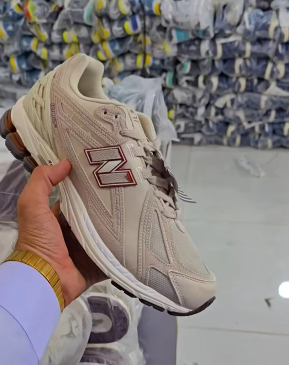 کتونی نیوبالانس 1906R ویتنامی/سایز 40 الی 45/New balance 1906R/فروش عمده و تک
