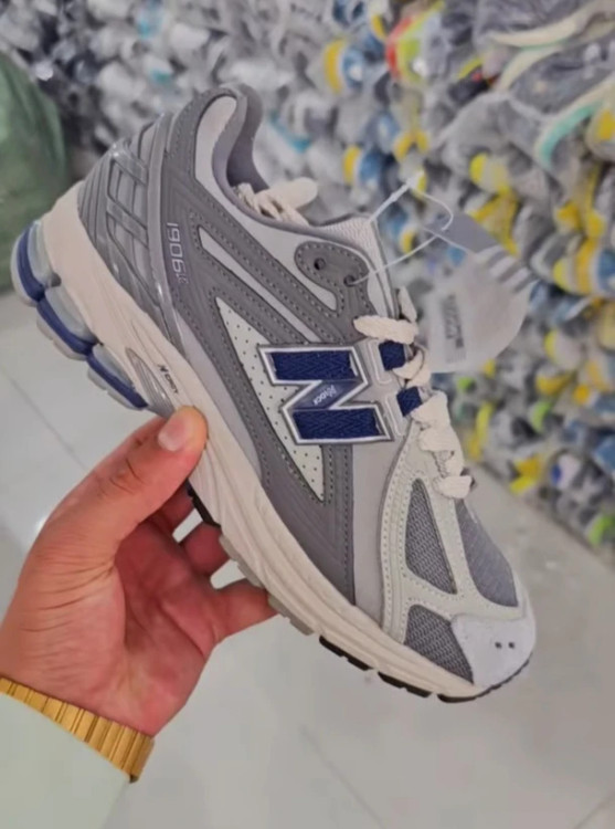 کتونی نیوبالانس 1906R ویتنامی/سایز 40 الی 45/New balance 1906R/فروش عمده و تک