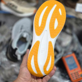 کفش طبی اسکیچرز اسلیپ اومو ویتنامی وارداتی/سایز 40 الی 45/Skechers Slip-ins Uomo/ فروش عمده و تک