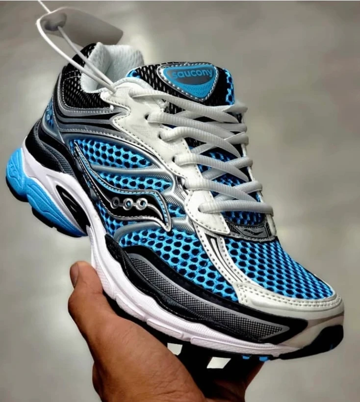 کتونی ساکونی تور درشت ویتنامی وارداتی/سایز 40 الی 45/Saucony Omni 9/ فروش عمده و تک