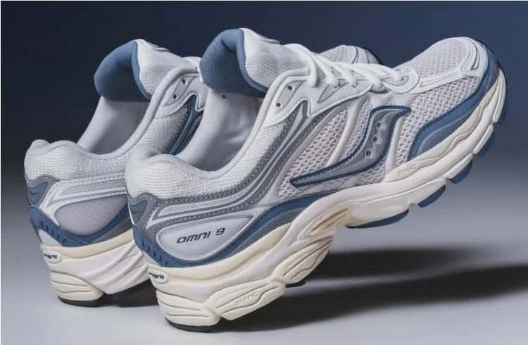 کتونی ساکونی تور درشت ویتنامی وارداتی/سایز 40 الی 45/Saucony Omni 9/ فروش عمده و تک