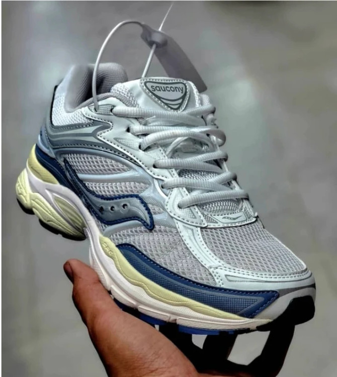 کتونی ساکونی تور درشت ویتنامی وارداتی/سایز 40 الی 45/Saucony Omni 9/ فروش عمده و تک