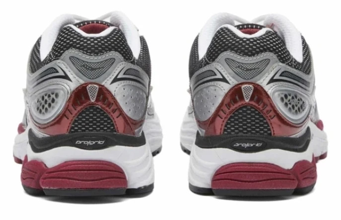 کتونی ساکونی تور درشت ویتنامی وارداتی/سایز 40 الی 45/Saucony Omni 9/ فروش عمده و تک