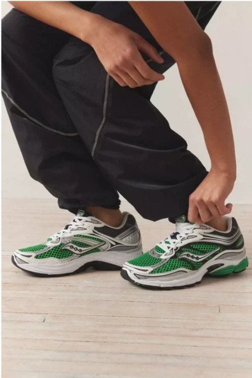 کتونی ساکونی تور درشت ویتنامی وارداتی/سایز 40 الی 45/Saucony Omni 9/ فروش عمده و تک