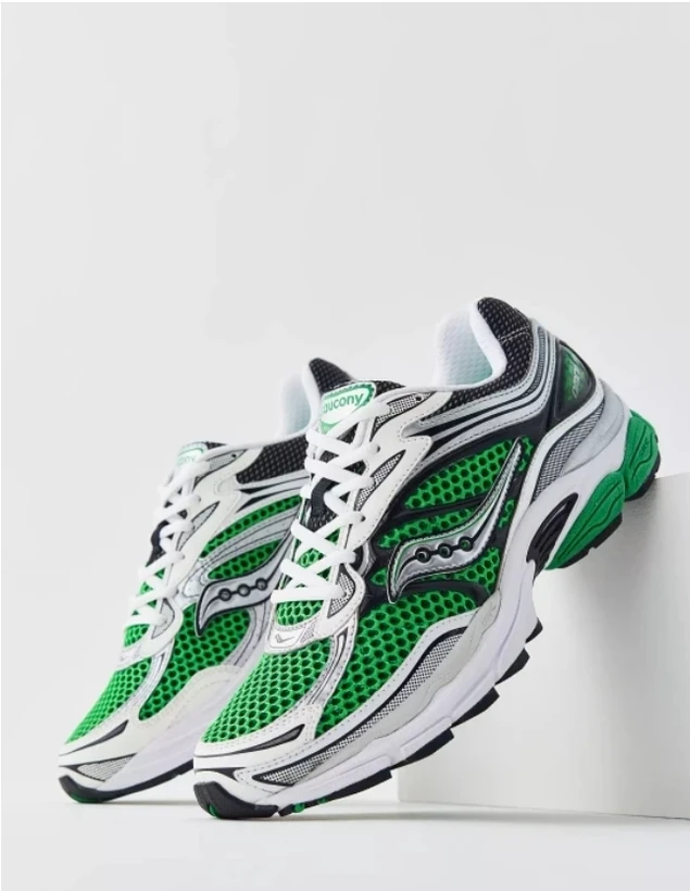 کتونی ساکونی تور درشت ویتنامی وارداتی/سایز 40 الی 45/Saucony Omni 9/ فروش عمده و تک