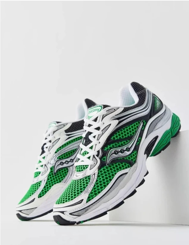 کتونی ساکونی تور درشت ویتنامی وارداتی/سایز 40 الی 45/Saucony Omni 9/ فروش عمده و تک