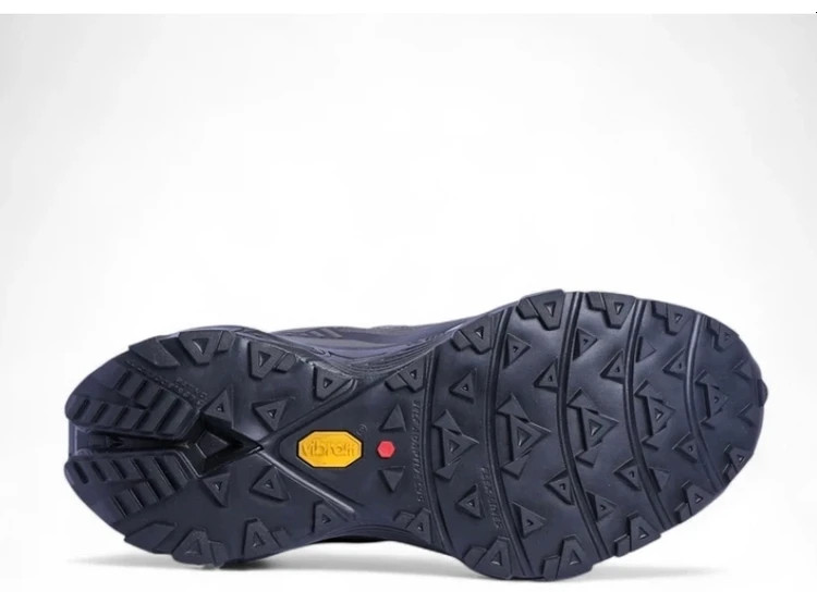 کتونی کلمبیا گورتکس با زیره ویبرام و بند دیسکی وارداتی ویتنامی/سایز 40 الی 45/ Columbia Boa GTX/ فروش عمده و تک