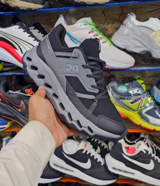 کتونی آن رانینگ کیوسی کلود هوریزون ویتنامی مسترکوالیتی/On Running QC Cloudhorizon/سایز 40 الی 45/فروش عمده و تک