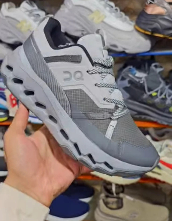 کتونی آن رانینگ کیوسی کلود هوریزون ویتنامی مسترکوالیتی/On Running QC Cloudhorizon/سایز 40 الی 45/فروش عمده و تک