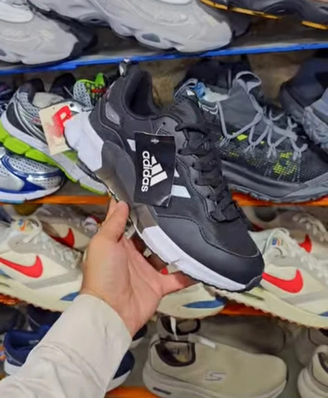 کتونی آدیداس کلیما وارم ویتنامی وارداتی/سایز 40 الی 45/Adidas Clima Warm/ فروش عمده و تک