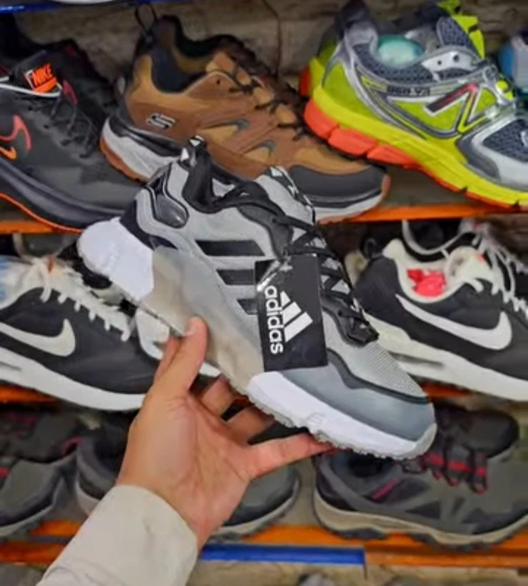 کتونی آدیداس کلیما وارم ویتنامی وارداتی/سایز 40 الی 45/Adidas Clima Warm/ فروش عمده و تک