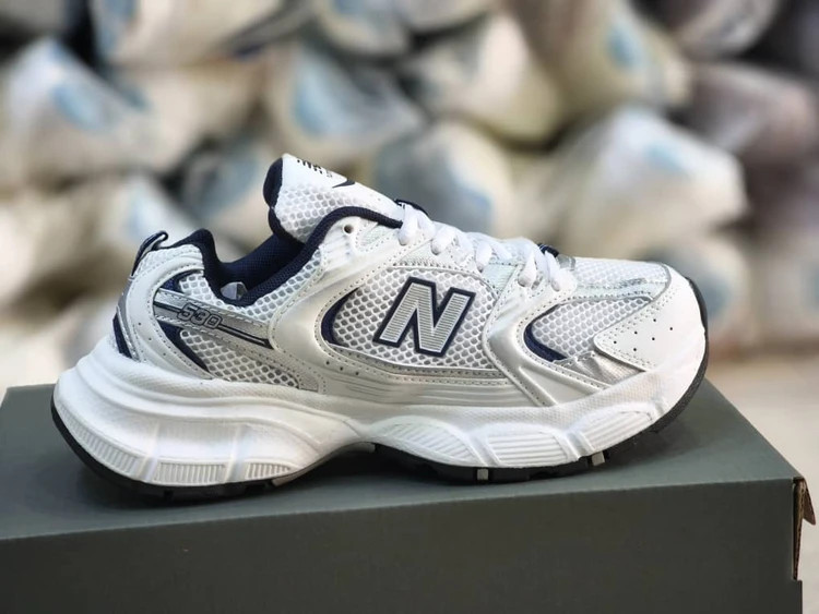 کتونی نیوبالانس 530v3 با زیره بالانسیاگا ویتنامی وارداتی/Newbalance 530v3/سایز 37 الی 40/فروش عمده و تک