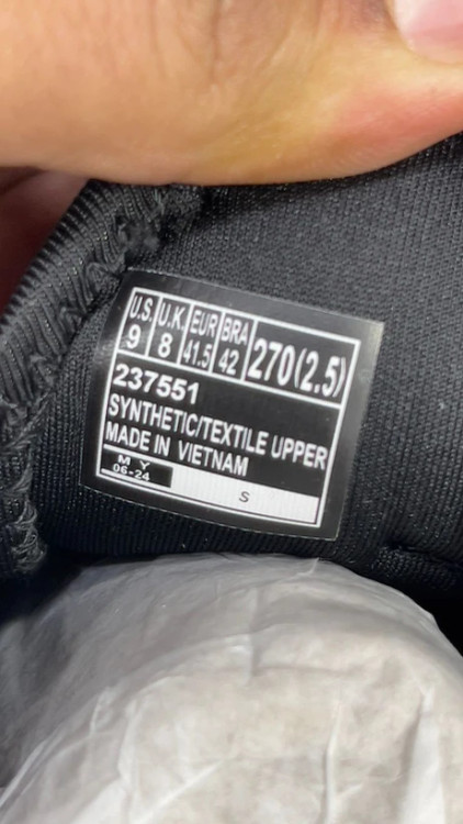 کتونی اسکیچرز آرچ فیت ایرمکس ویتنامی وارداتی/برزنتی ضدآب/سایز 40 الی 45/Skechers Archfit Airmax/ فروش عمده و تک