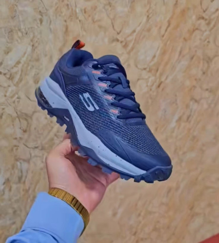 کتونی اسکیچرز آرچ فیت ایرمکس ویتنامی وارداتی/برزنتی ضدآب/سایز 40 الی 45/Skechers Archfit Airmax/ فروش عمده و تک