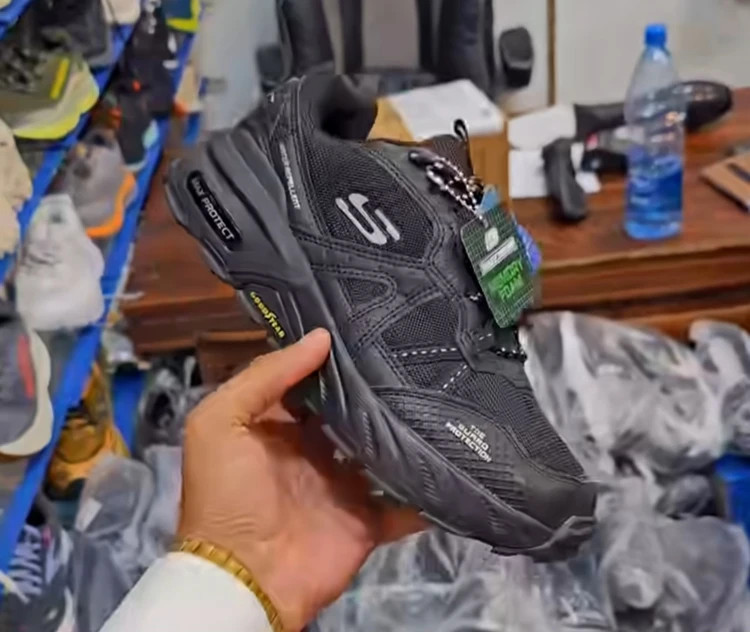 کتونی اسکیچرز آرچ فیت ویتنامی وارداتی/سایز 40 الی 45/Skechers ArchFit TrailAir Desert/ فروش عمده و تک