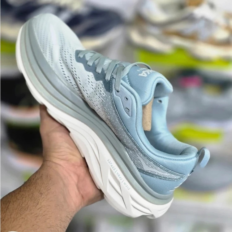 کتونی رانینگ هوکا باندی ۸ ویتنامی وارداتی/سایز 40 تا 45/Hoka Bondi 8/فروش عمده و تک