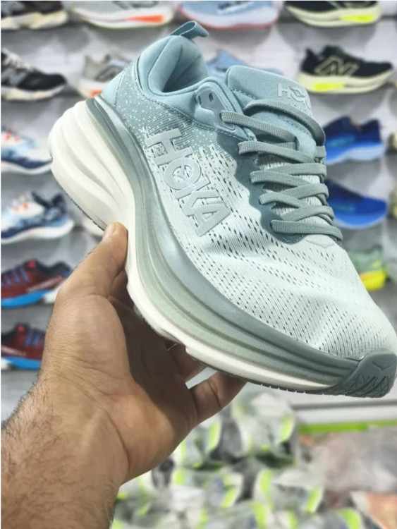 کتونی رانینگ هوکا باندی ۸ ویتنامی وارداتی/سایز 40 تا 45/Hoka Bondi 8/فروش عمده و تک