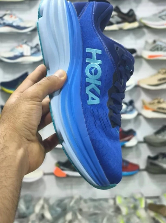 کتونی رانینگ هوکا باندی ۸ ویتنامی وارداتی/سایز 40 تا 45/Hoka Bondi 8/فروش عمده و تک